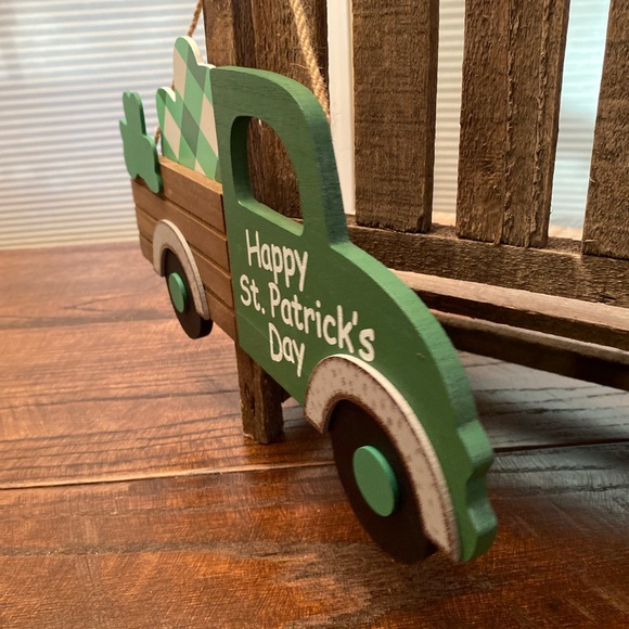 St. Patricks Day Shamrock Truck Decor Bundle, Farmhouse Happy St. Patrick’s Day - Picture 7 of 16